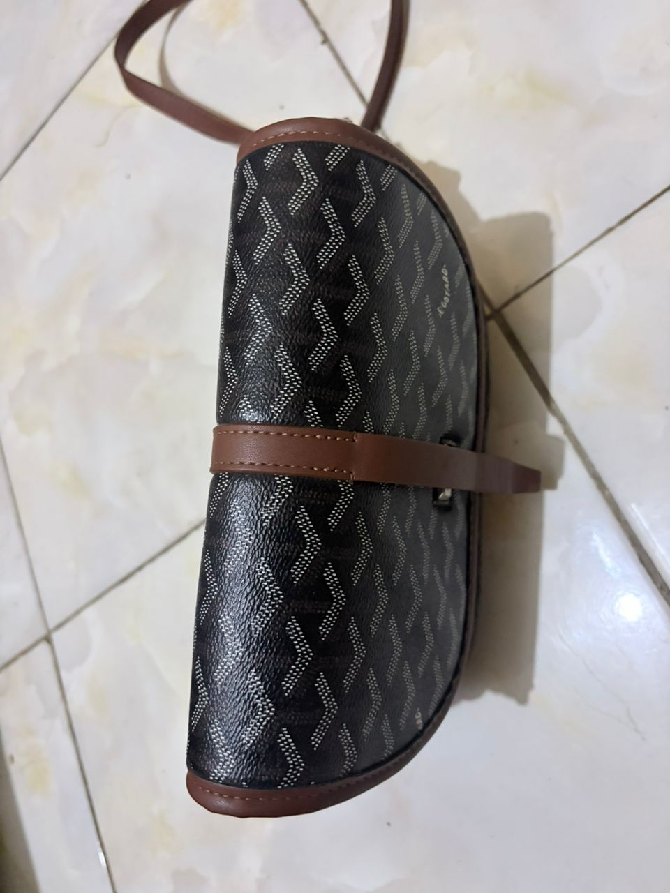 Goyad mini side bag
